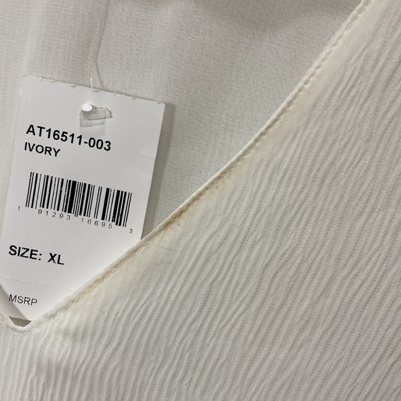 5 for $25 ASTR the Label v neck blouse long sleeve blouse white - Picture 5 of 8